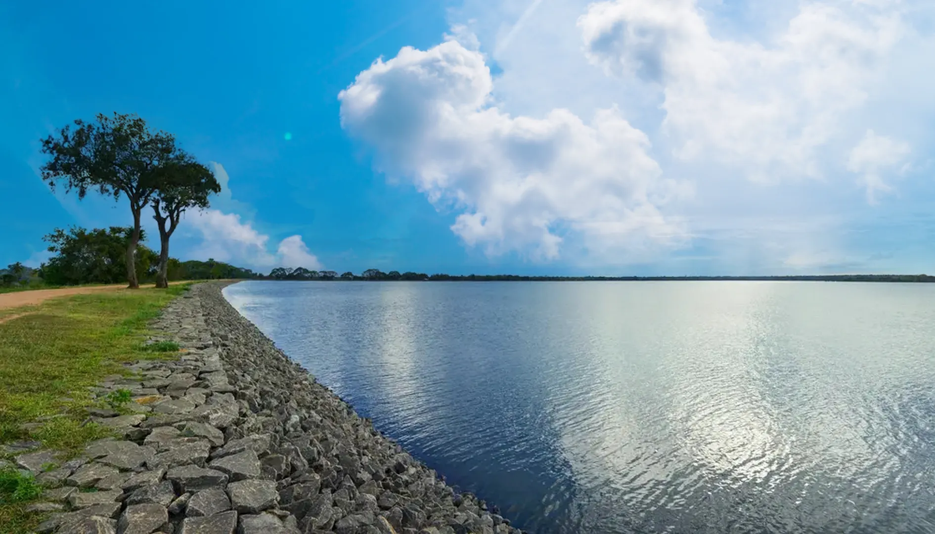 Tissa Wewa 1 thisawewa anuradhapura - seedevi family restaurant